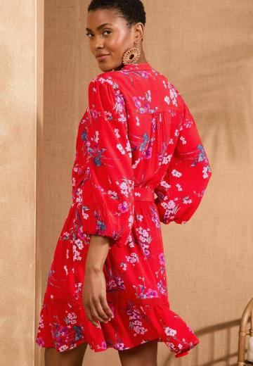 Короткое платье