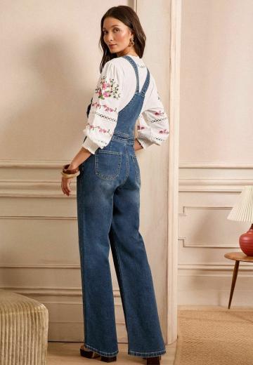 Джинсовый комбинезон