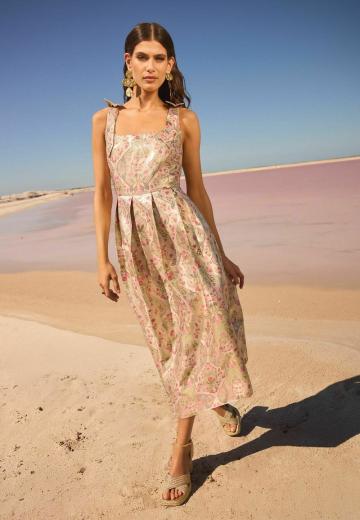 Пляжное платье