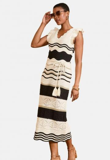 Вязаное платье