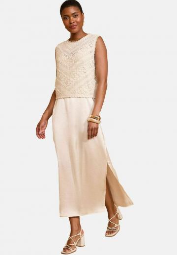 Вязаное платье