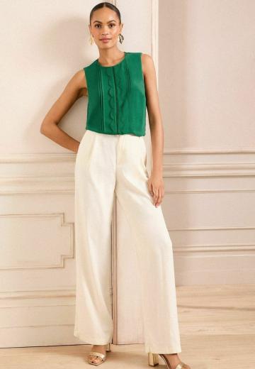 Блузка без рукавов