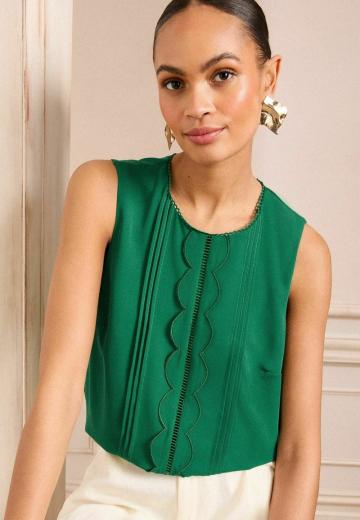 Блузка без рукавов