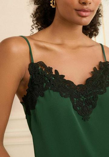 Топ на бретельках