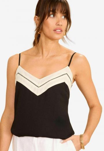 Топ на бретельках