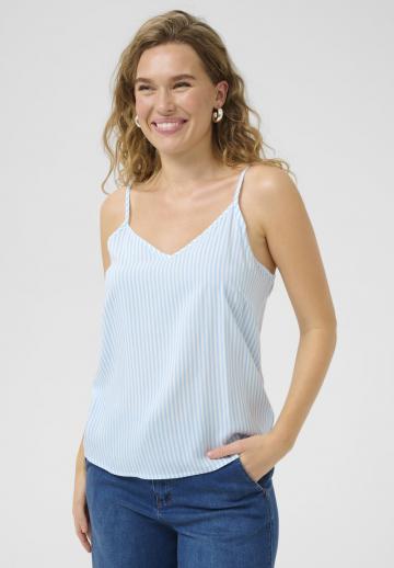 Топ на бретельках