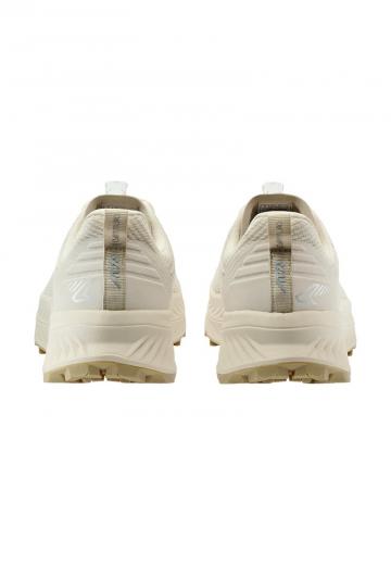 Беговые кроссовки