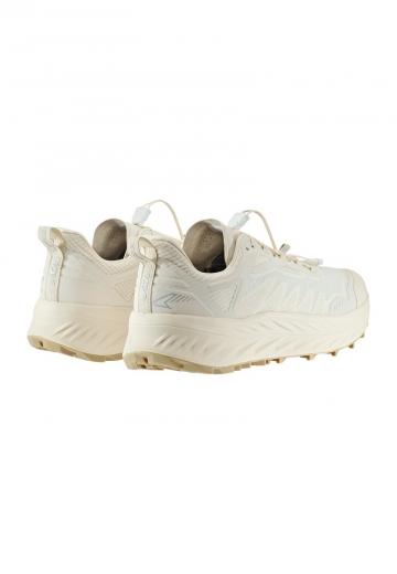 Беговые кроссовки