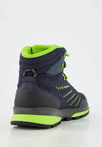 Походные ботинки