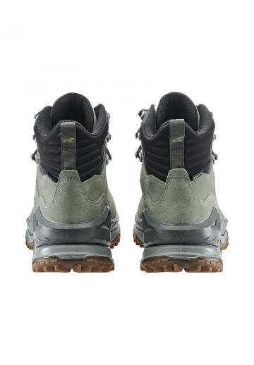 Походные ботинки