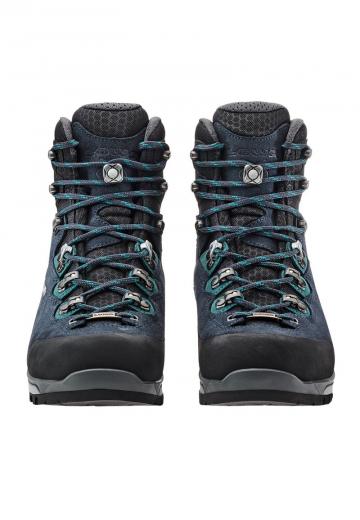 Походные ботинки