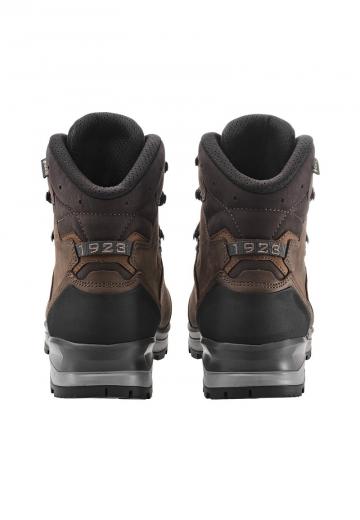 Походные ботинки