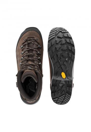 Походные ботинки