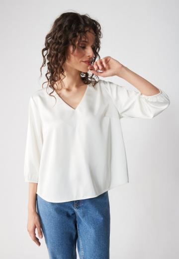 Атласная блузка