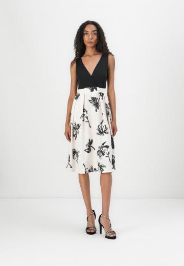 Коктейльное платье