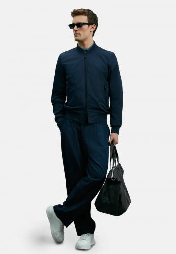 Куртка бомбер