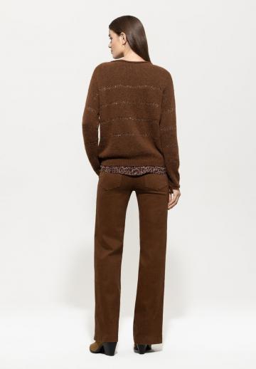 Клешеные джинсы