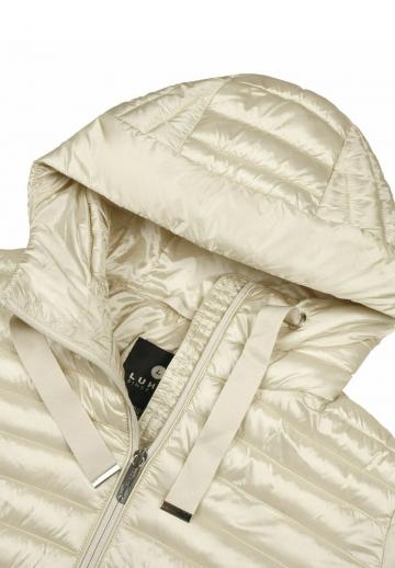 Спортивная куртка