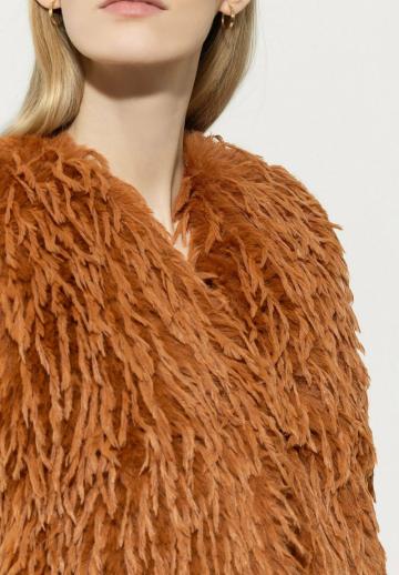 Пуховой жилет