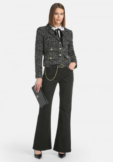 Клешеные джинсы