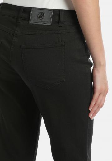 Клешеные джинсы