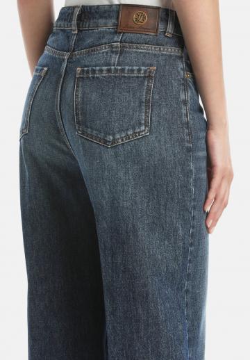 Свободные джинсы