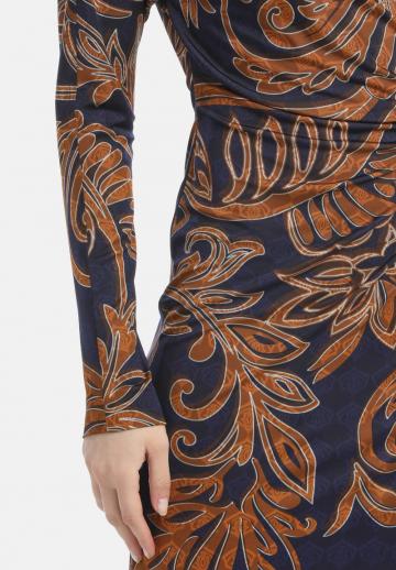 Платье футляр