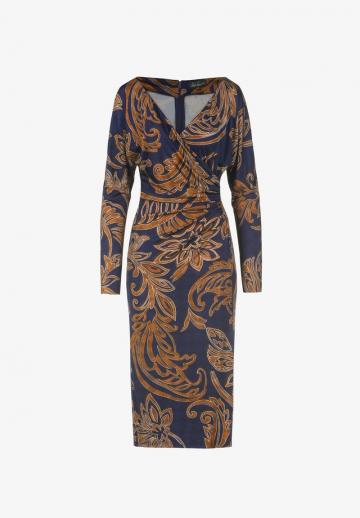 Платье футляр