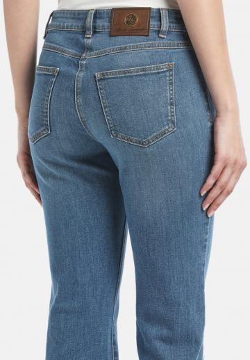 Клешеные джинсы