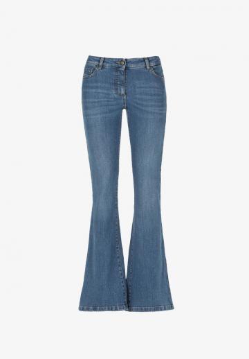 Клешеные джинсы