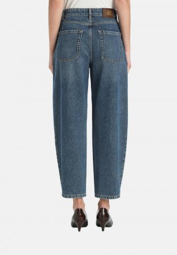 Свободные джинсы