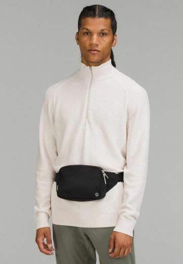 Сумка на пояс