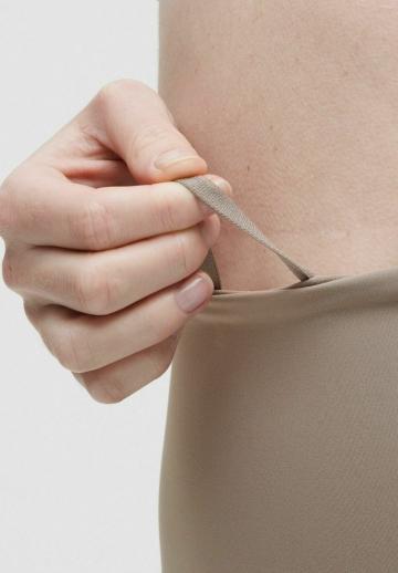 Спортивные штаны