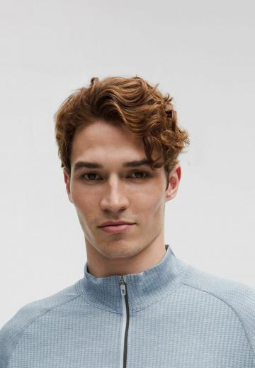 Спортивная кофта