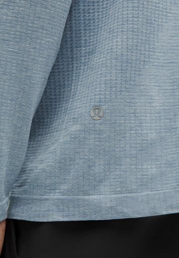 Спортивная кофта