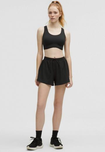 Спортивный бюстгальтер