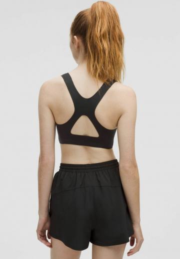 Спортивный бюстгальтер