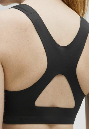 Спортивный бюстгальтер