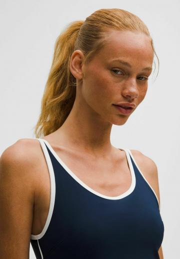 Спортивное платье