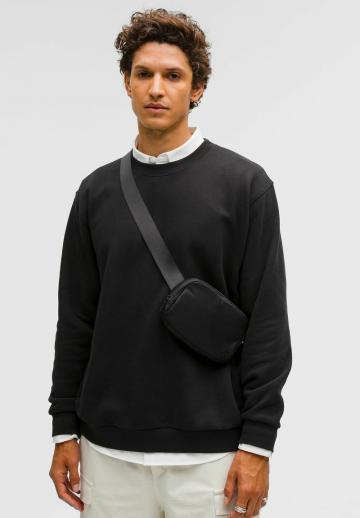 Спортивная кофта