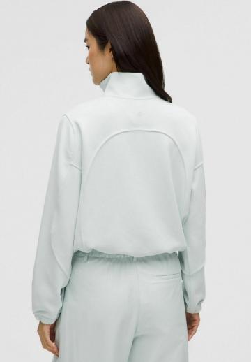 Спортивная куртка