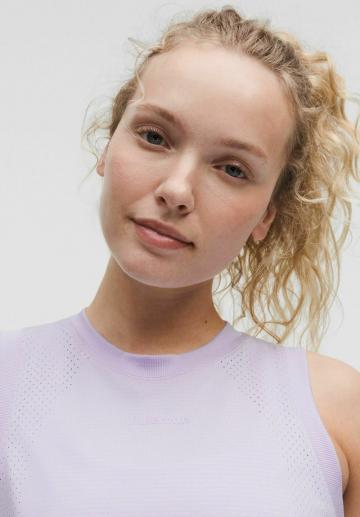 Спортивный топ