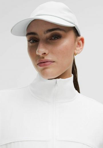 Короткая куртка