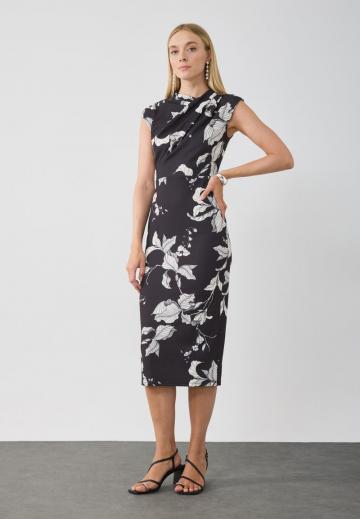 Пляжное платье