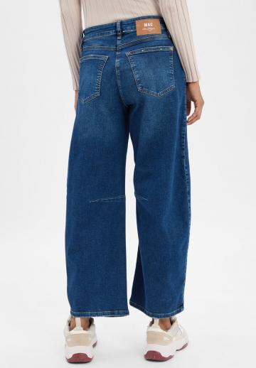 Свободные джинсы