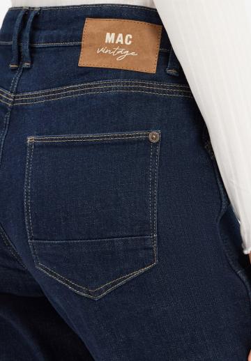 Короткие джинсы