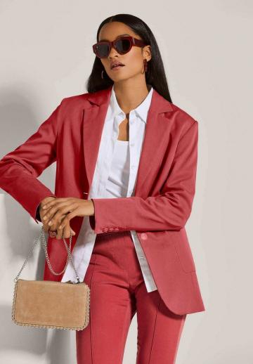 Длинный блейзер