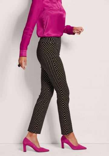 Узкие брюки