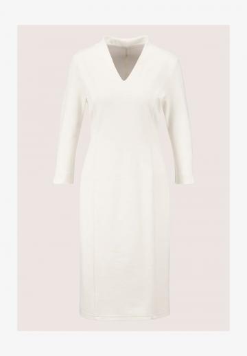 Платье футляр