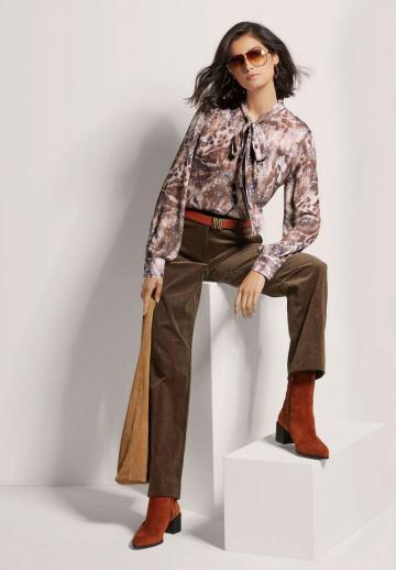 Атласная блузка